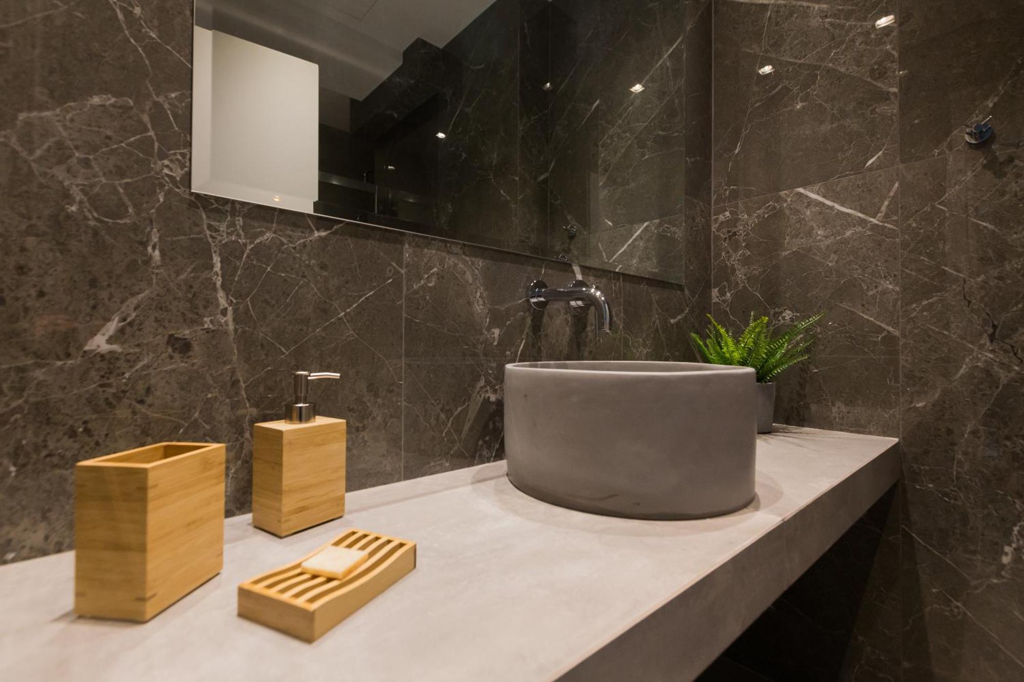 Aparthotel 12 Reasons Why Metaxourgeio Athen Exterior foto